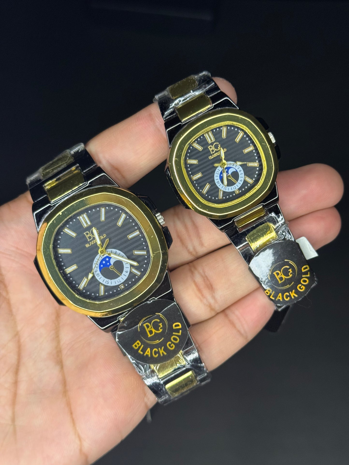 PP COUPLE WATCH FOR MEN AND WOMEN