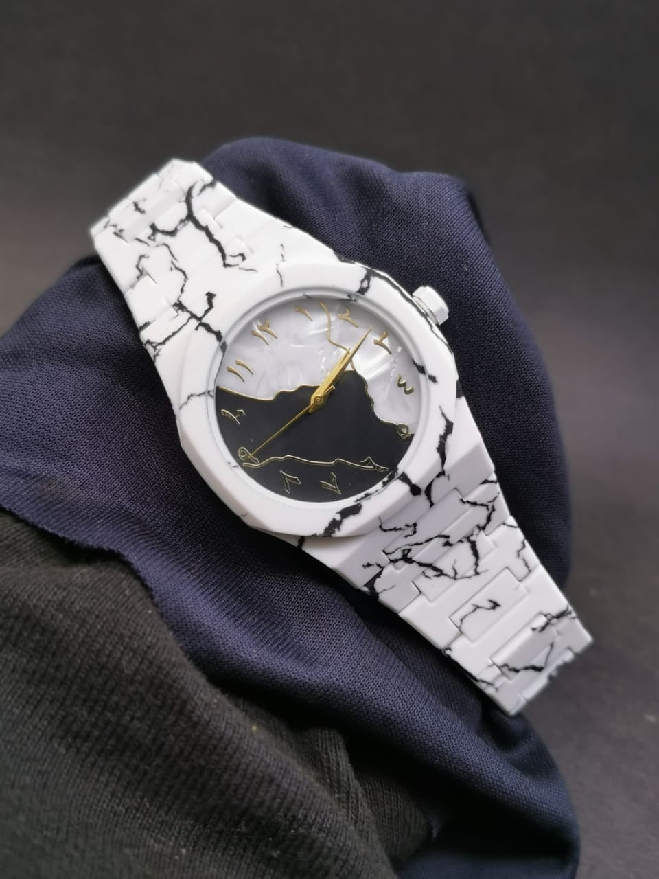 White marble design watch, arabic numeral watch