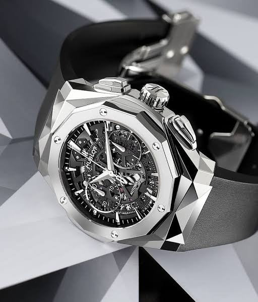 Stylish Hublot Man's Watch With Fragrant Belt Black Color Watch