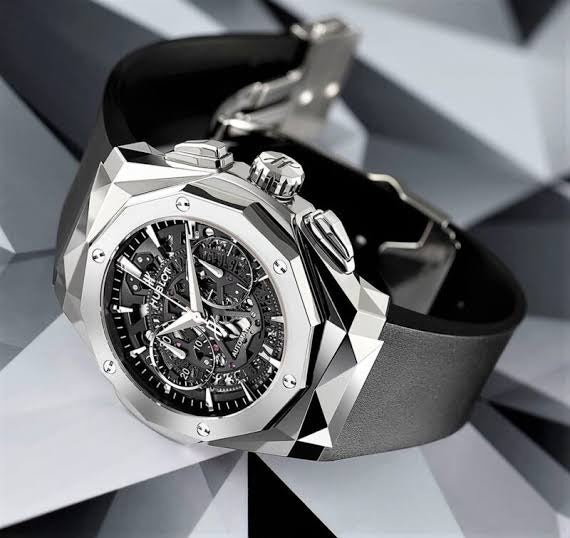 Stylish Hublot Man's Watch With Fragrant Belt Black Color Watch